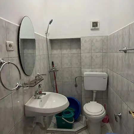 Apartment Leandra